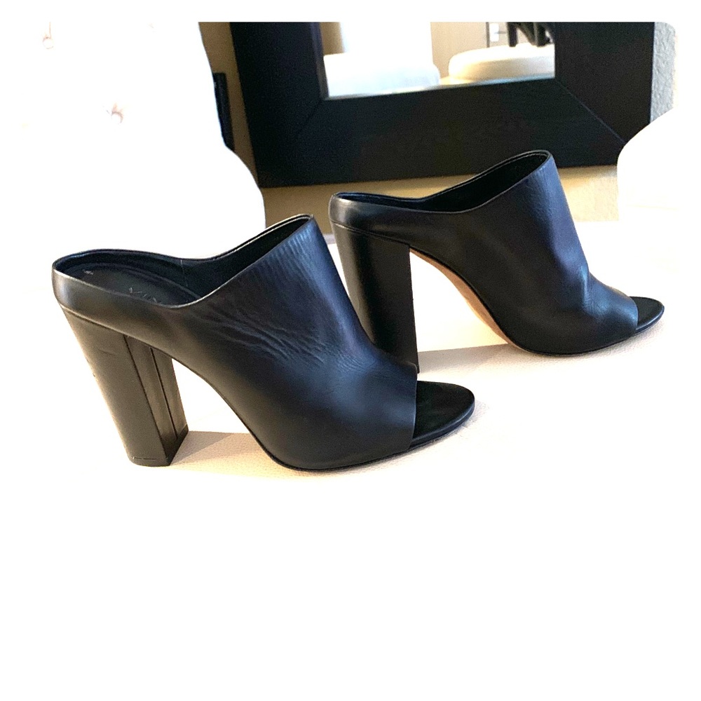Vince Alora Mule (black)